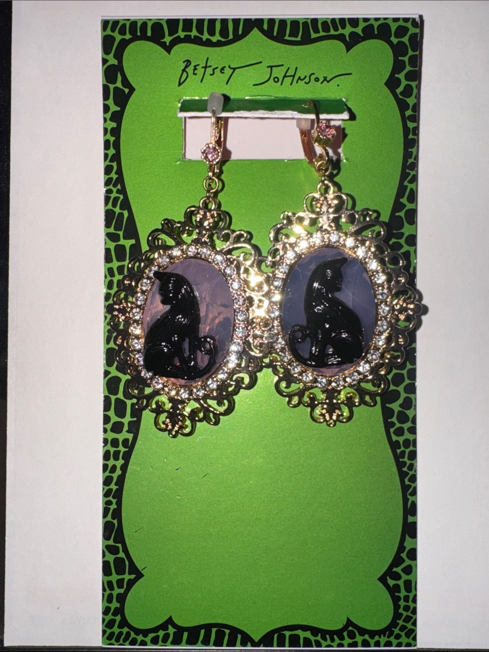 Betsey Johnson Black Cat Cameo Crystal Drop Dangle Earrings Gold Tone Halloween